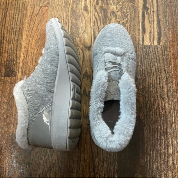 BZEES gray booties - Picture 2 of 4